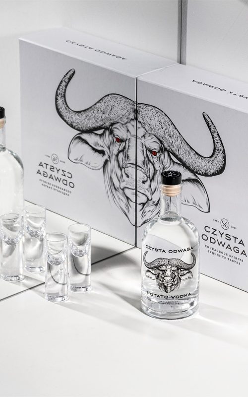 Home pol pm zestaw prezentowy z alkoholem czysta odwaga wodka ziemniaczana 700 ml 2 kieliszki w eleganckim pudelku 43 5